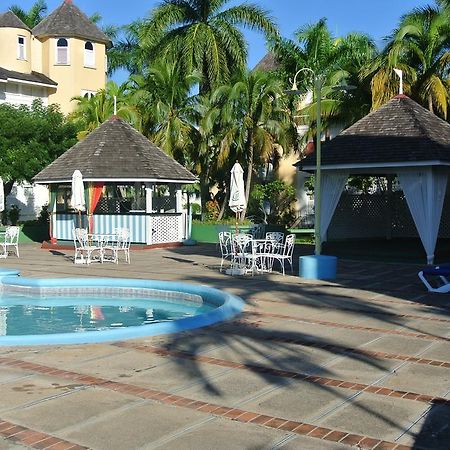 Beach Studio 18 Ocho Rios Exterior foto