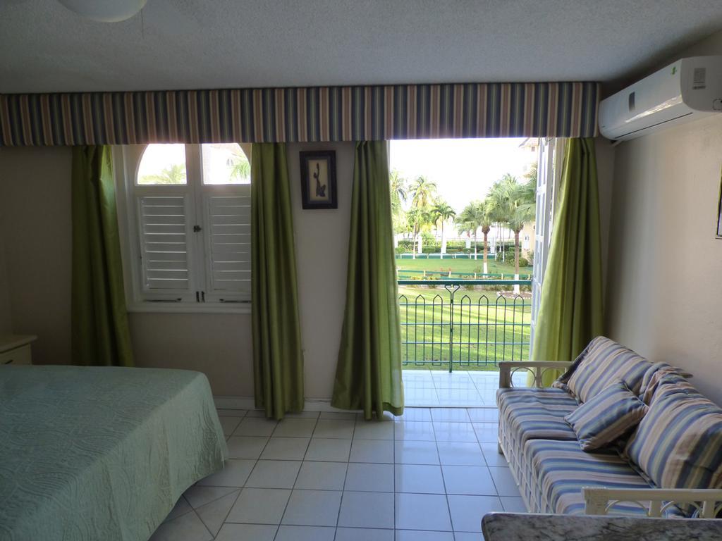 Beach Studio 18 Ocho Rios Exterior foto