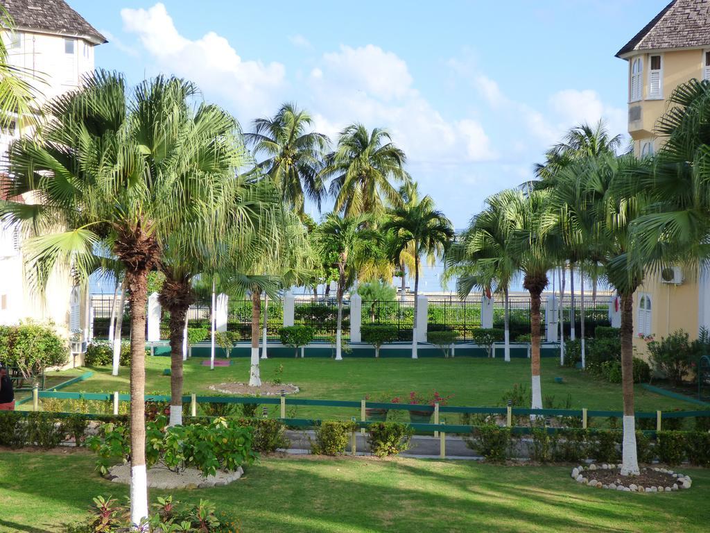Beach Studio 18 Ocho Rios Exterior foto